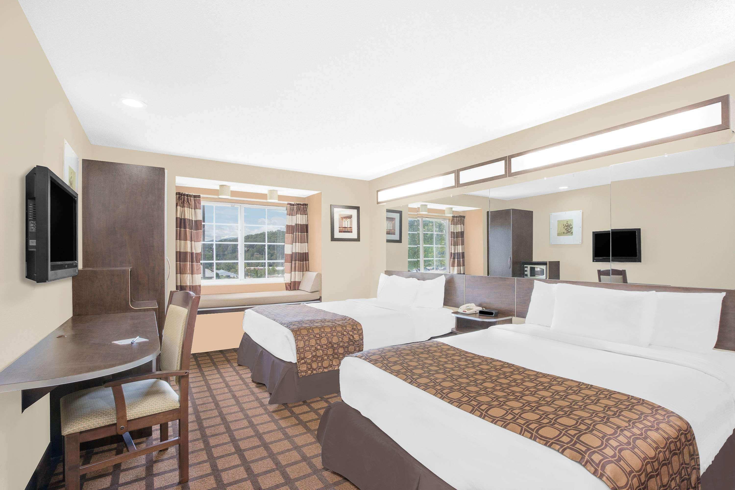 Microtel Inn & Suites By Wyndham Франклин Экстерьер фото